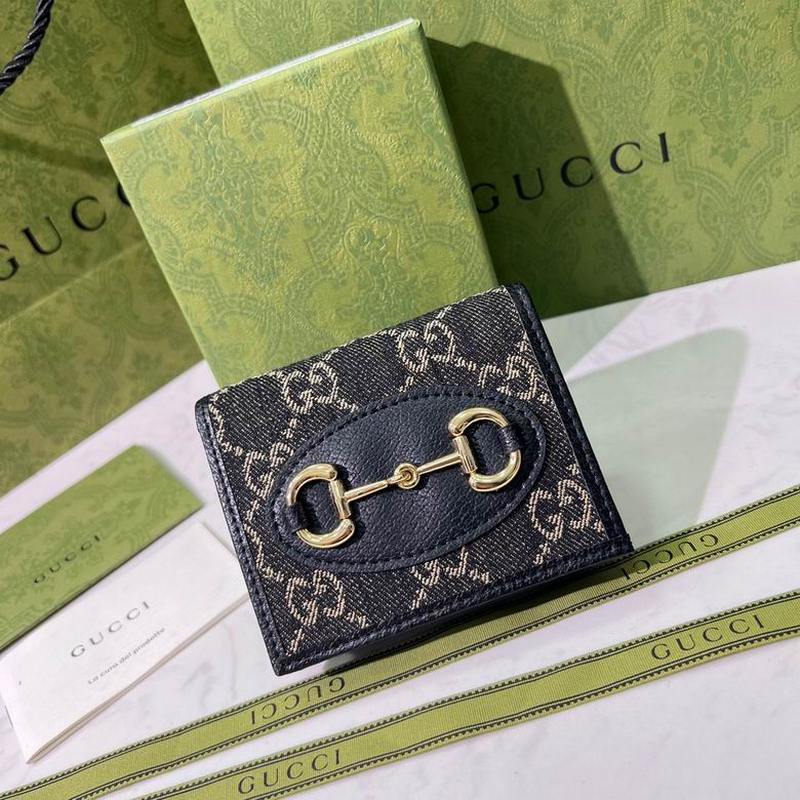 Gucci Handbags 145